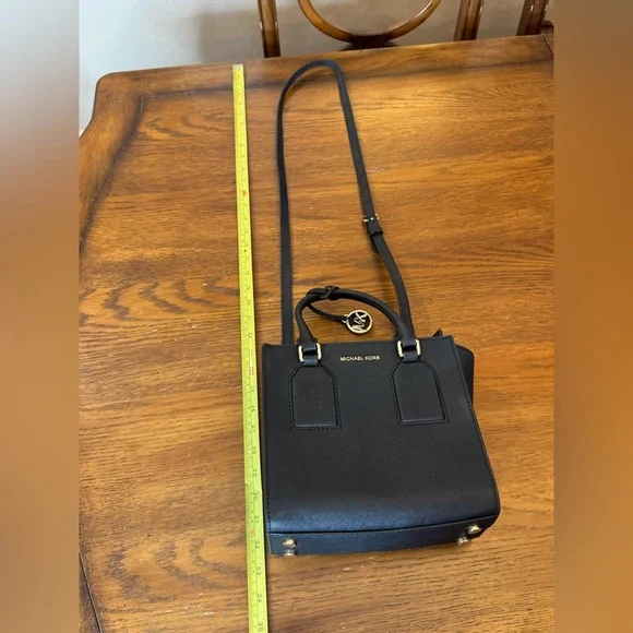 Michael Kors black medium satchel - Picture 6 of 9